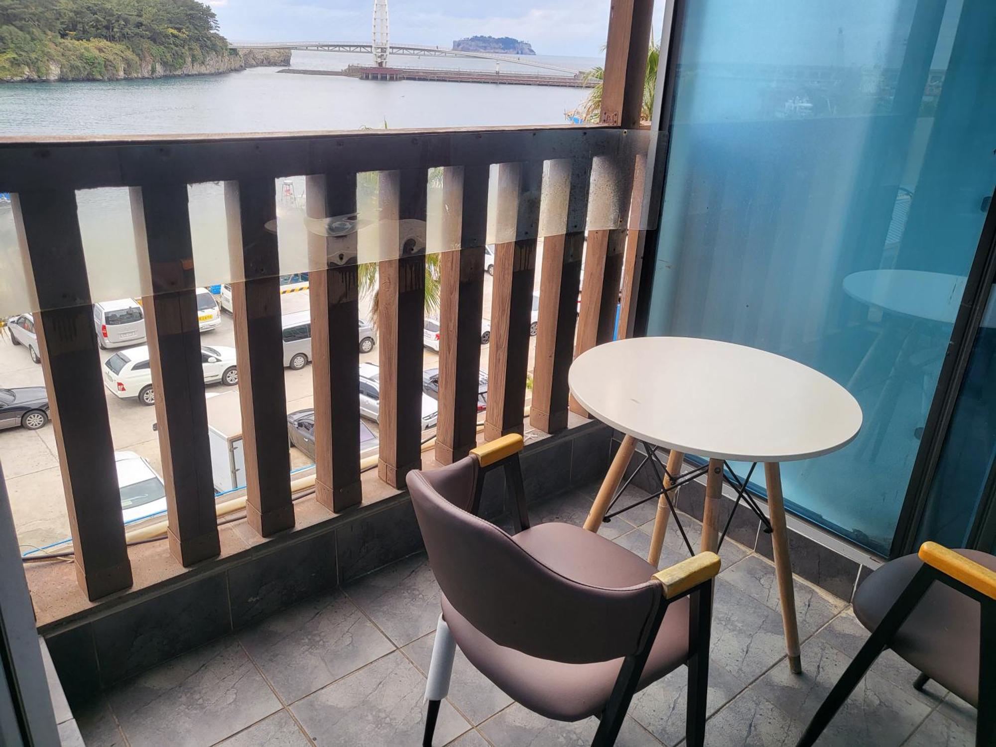 Seom Story Pension Seogwipo Exterior foto